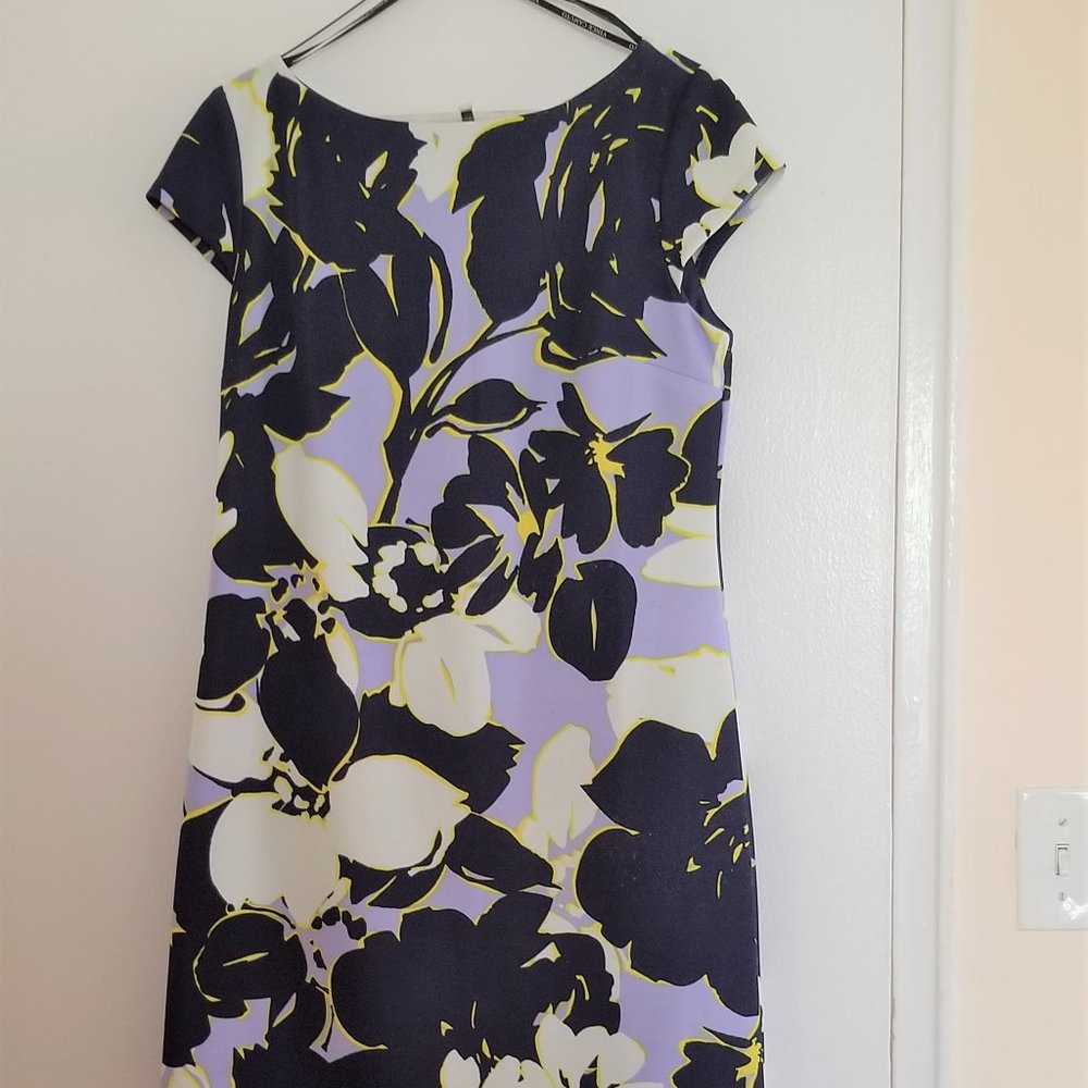 Vince Camuto shift floral dress size 8